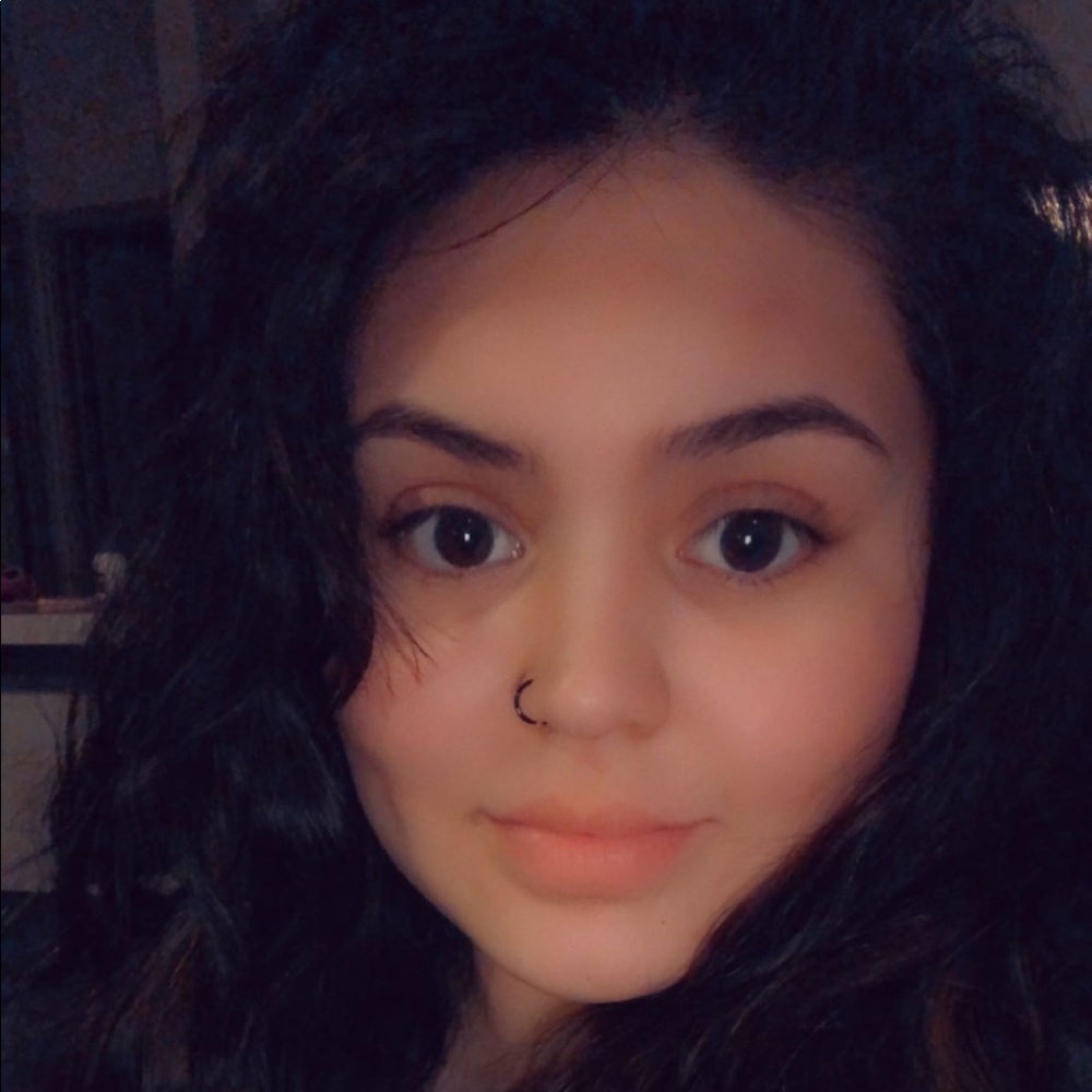 Meet your Posher, Elisa sofia